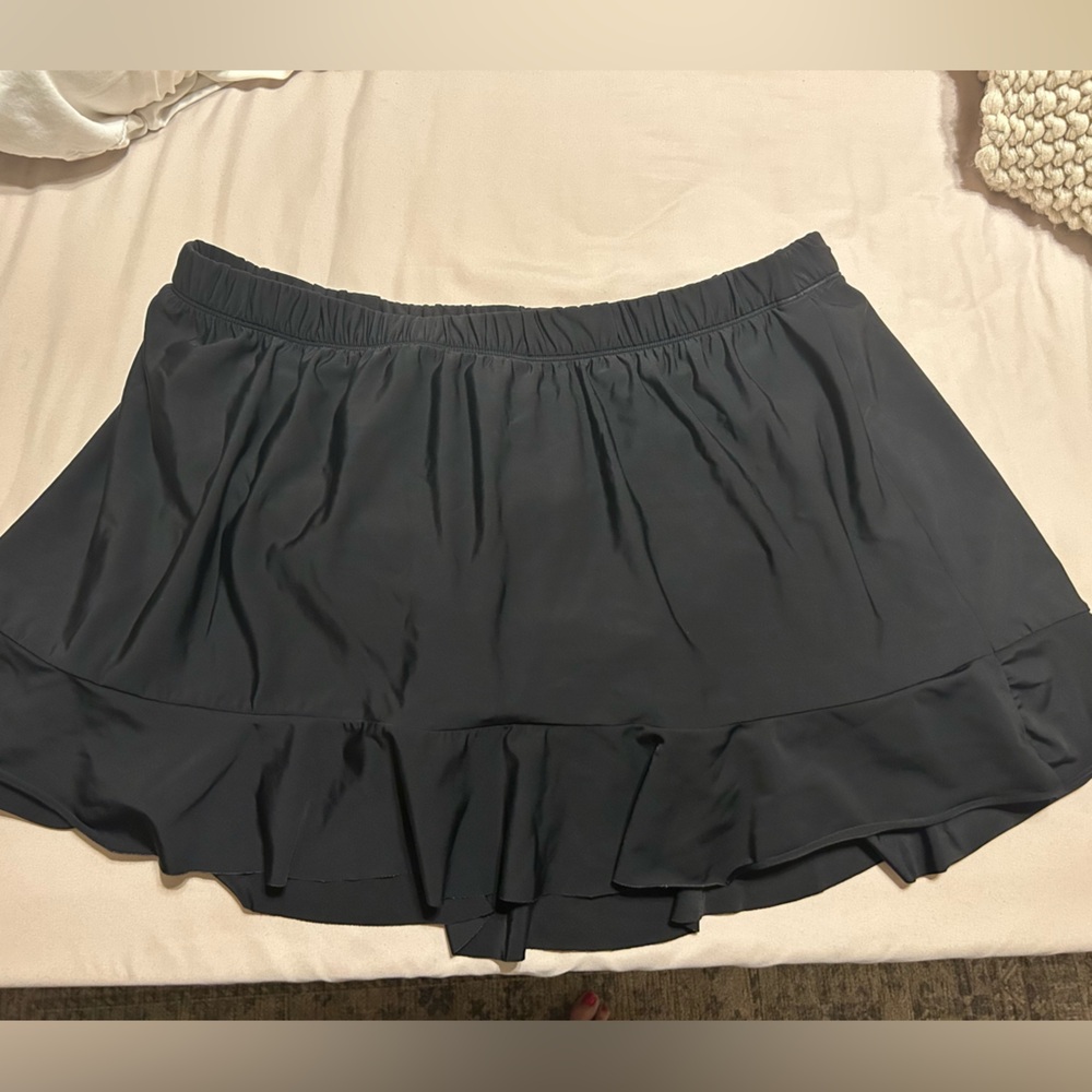 Torrid Black swim skirt